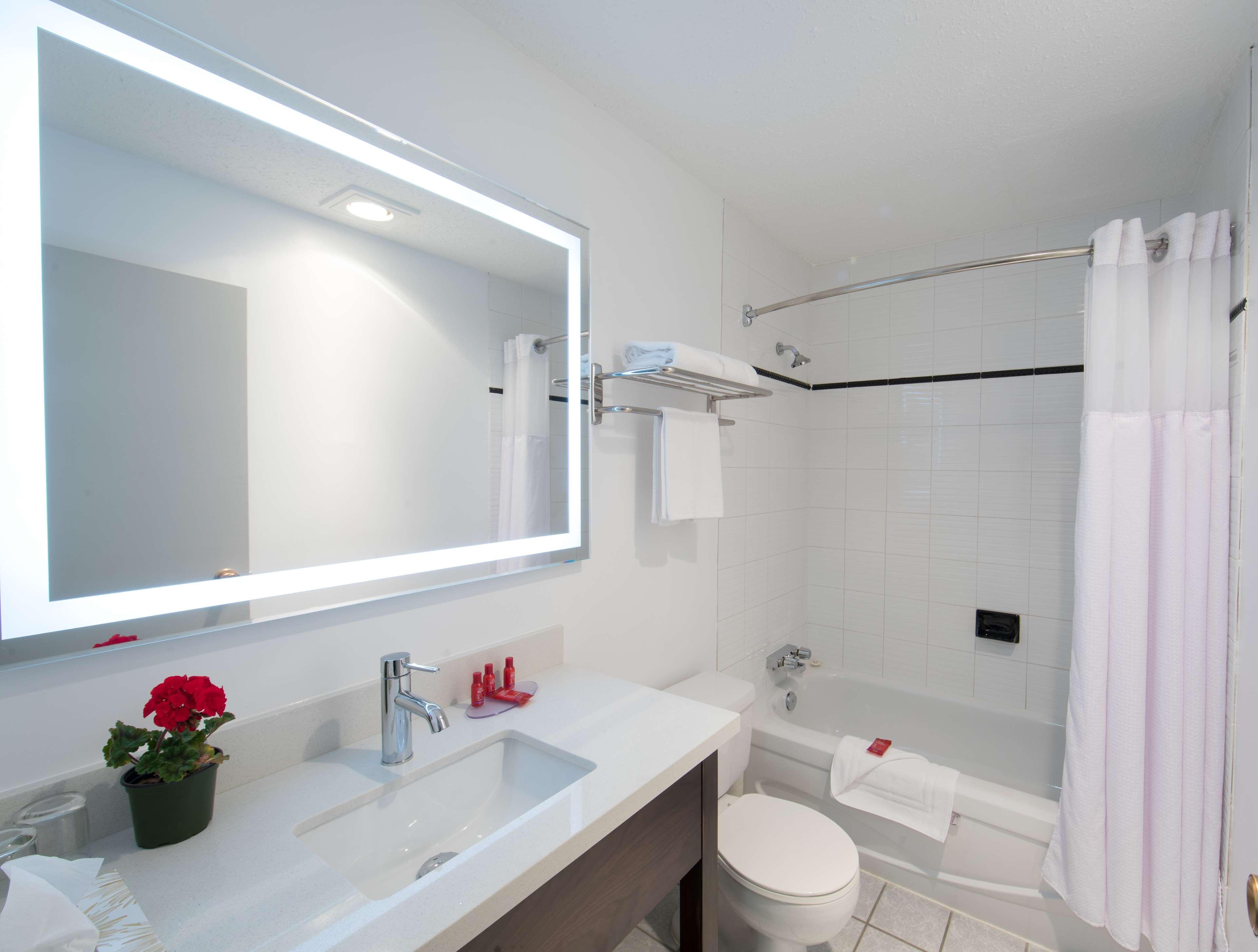Surestay Hotel By Best Western Castlegar Kültér fotó